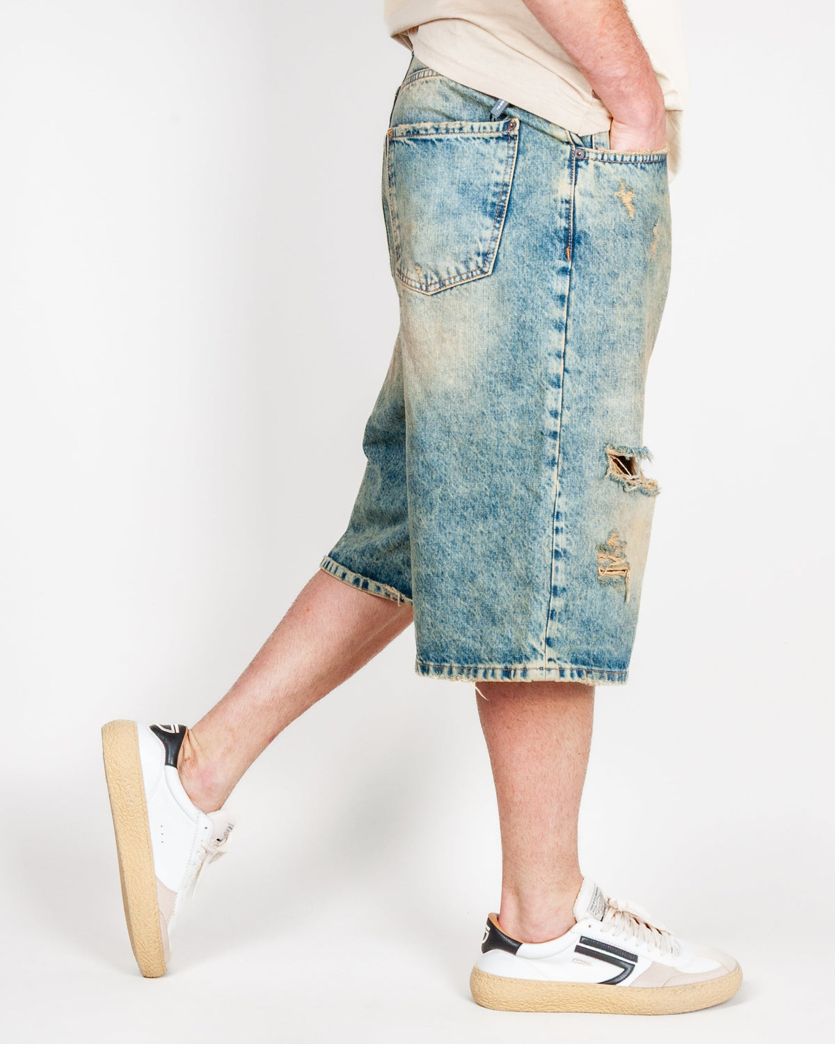 Bermuda Ampio in Denim I'm Brian Art. KLARKL1